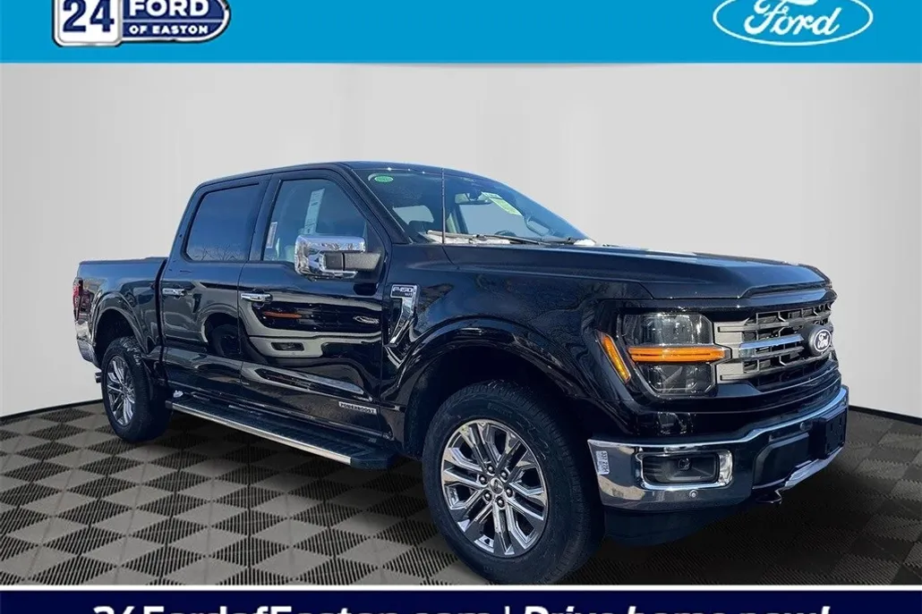 2025 Ford F-150 XLT photo 1