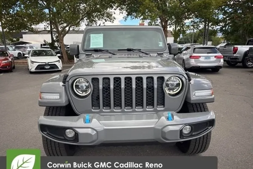 2022 Jeep Wrangler 4xe Unlimited Sahara High Altitude photo 1