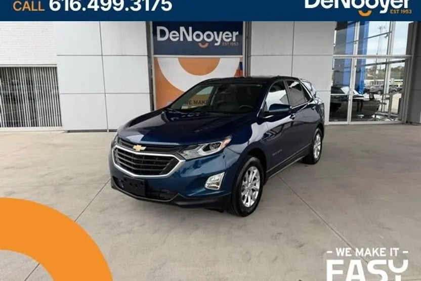 2021 Chevrolet Equinox LT photo 1