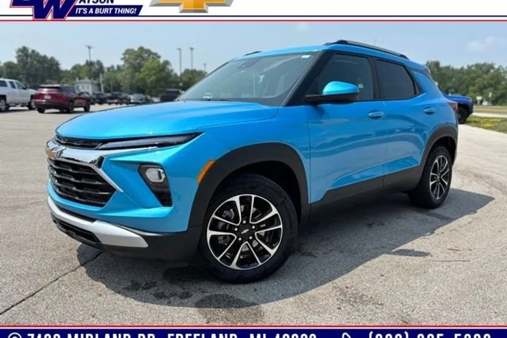 2025 Chevrolet Trailblazer LT photo 1