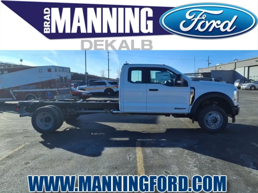 2025 Ford F-450 photo 1