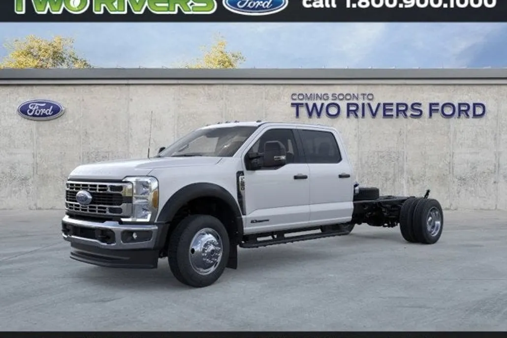 2026 Ford F-550 photo 1