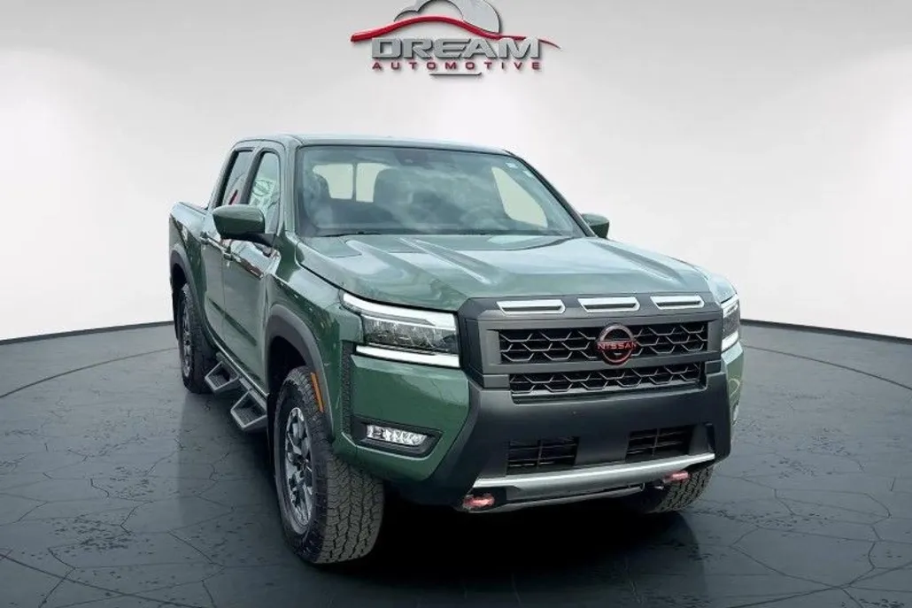 2025 Nissan Frontier PRO-4X photo 1
