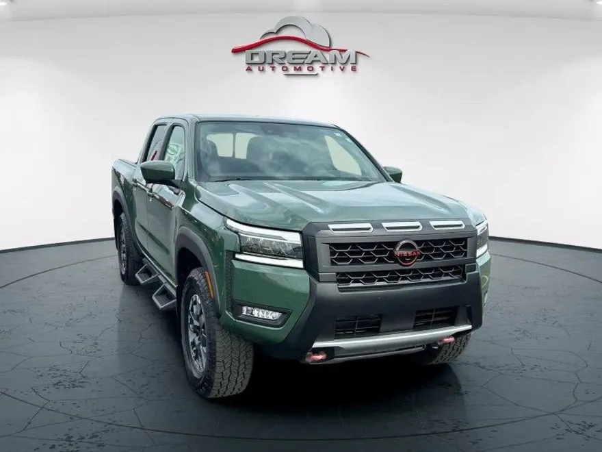 2025 Nissan Frontier PRO-4X photo 1