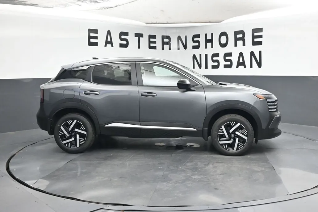 2026 Nissan Kicks SV photo 1