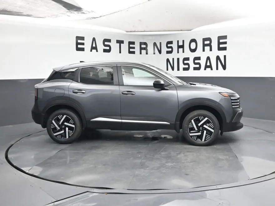 2026 Nissan Kicks SV photo 1