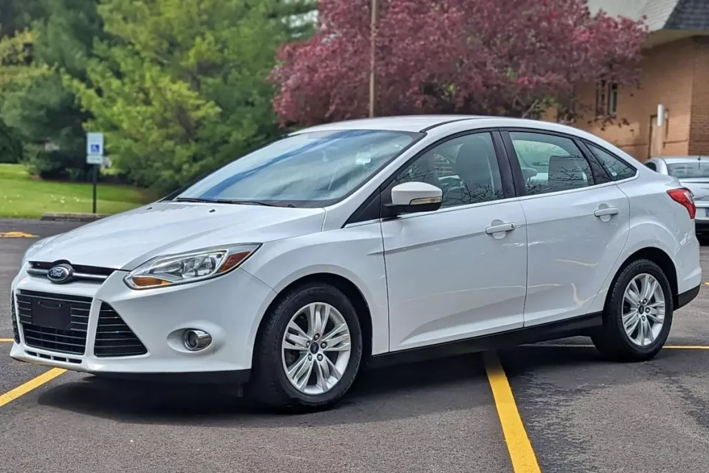 2012 Ford Focus SEL photo 1