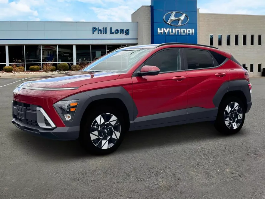 2025 Hyundai Kona SEL photo 1