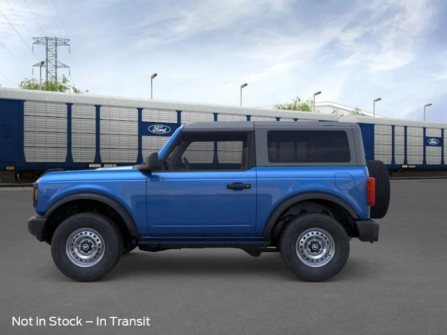 2025 Ford Bronco Base photo 1