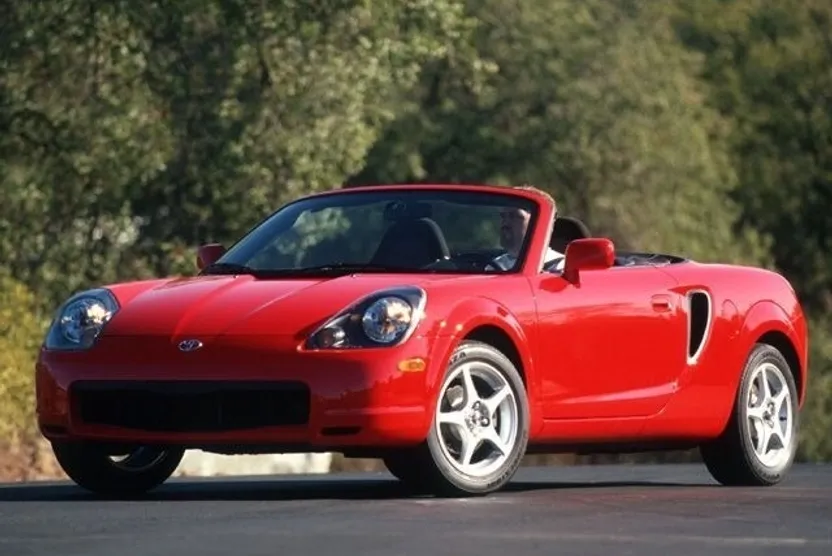2000 Toyota MR2 Spyder photo 1