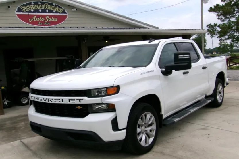 2021 Chevrolet Silverado 1500 Custom photo 1