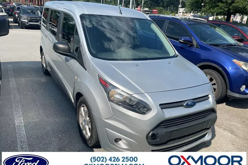 2015 Ford Transit Connect XLT photo 1