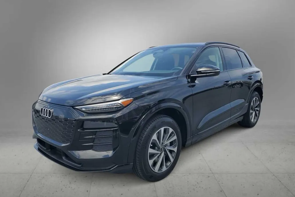 2025 Audi Q6 E-tron Premium Plus photo 1