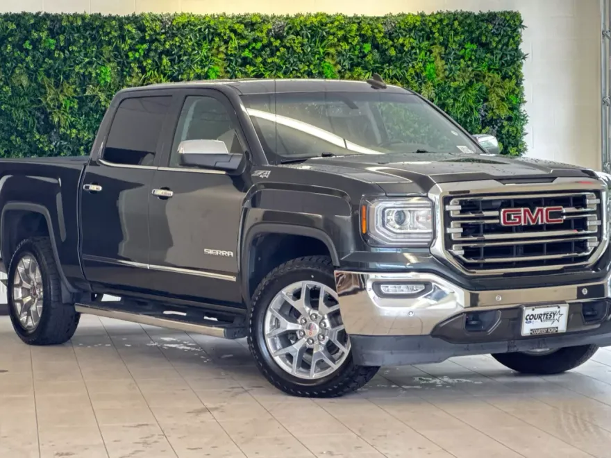 2018 Gmc Sierra 1500 SLT photo 1
