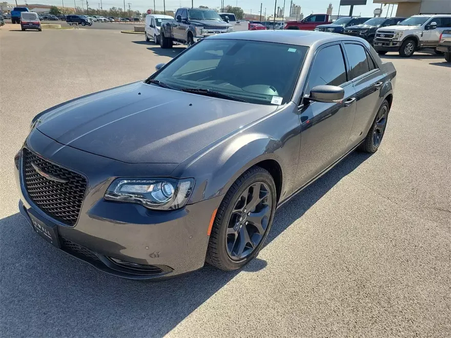 2023 Chrysler 300 S photo 1