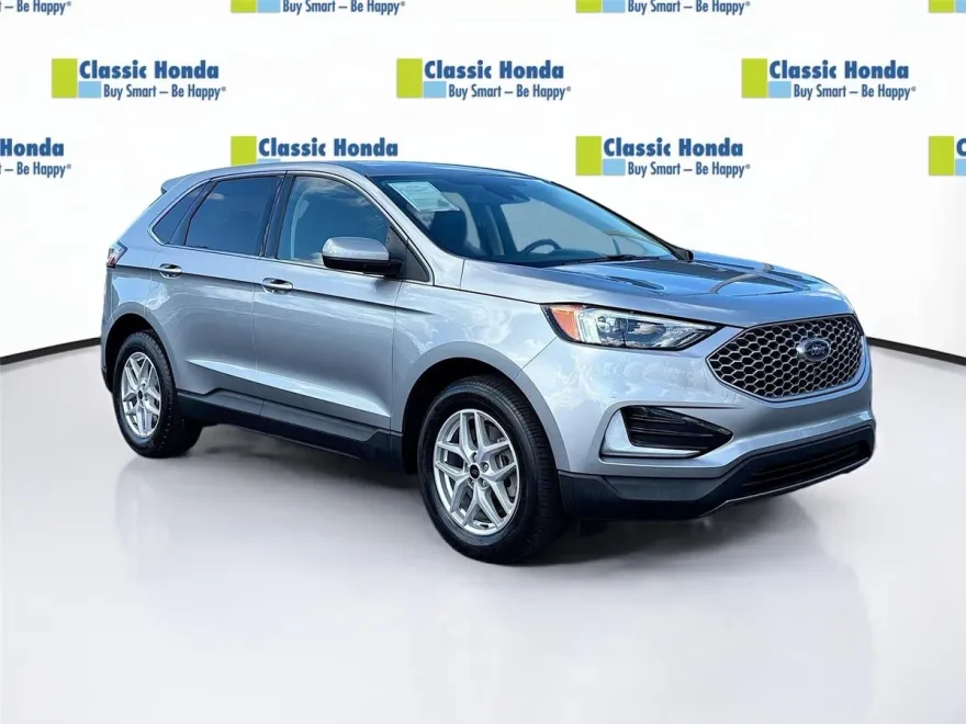 2024 Ford Edge SEL photo 1
