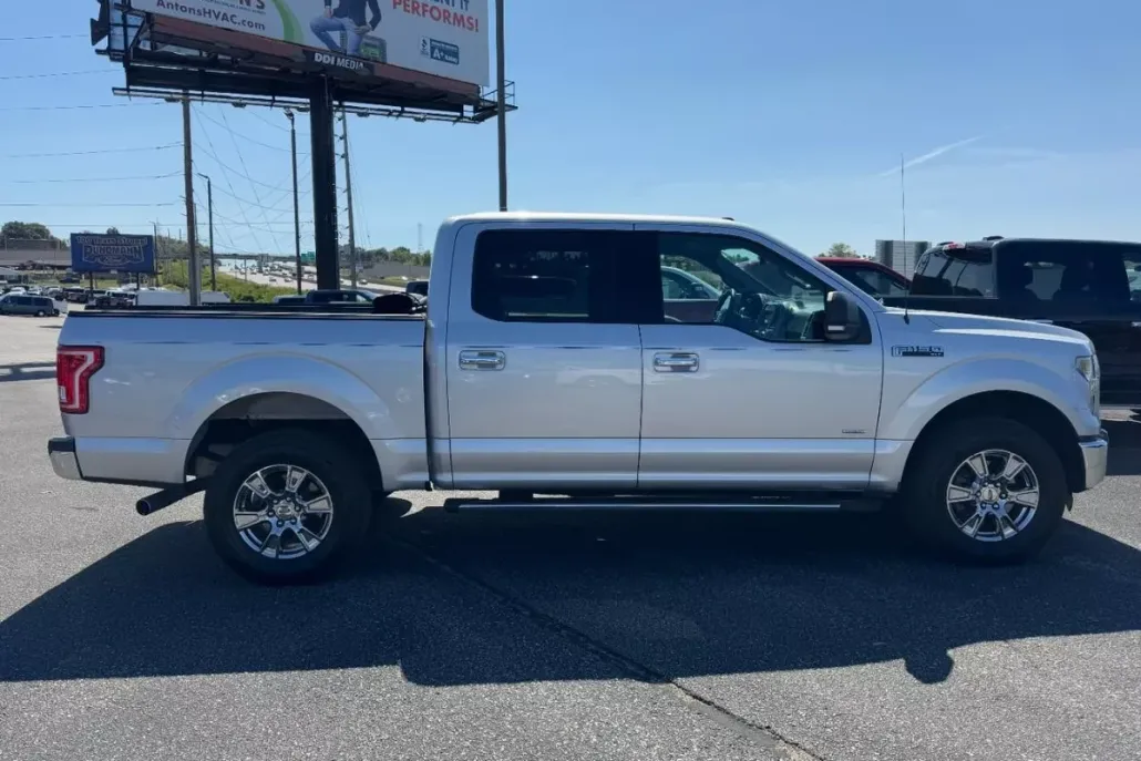 2016 Ford F-150 XLT photo 1