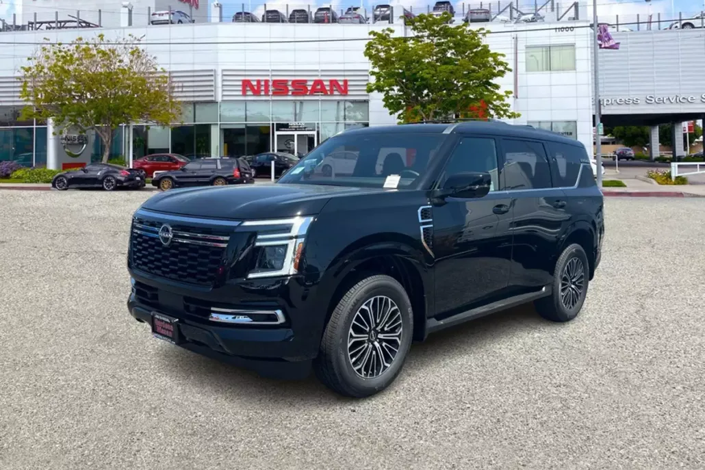 2025 Nissan Armada SL photo 1