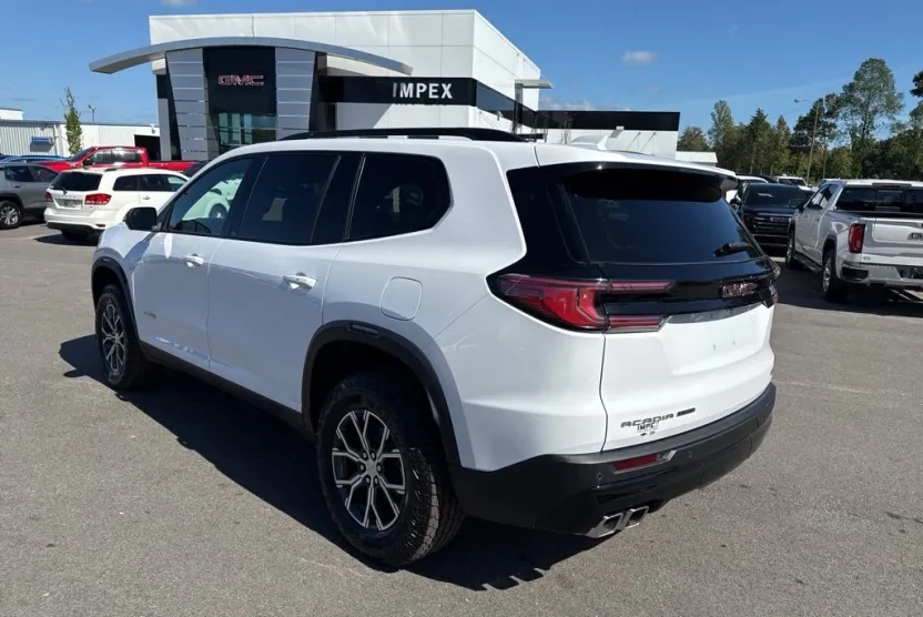 2025 Gmc Acadia AT4 photo 1