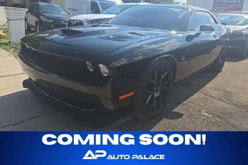 2017 Dodge Challenger R/T 392 photo 1