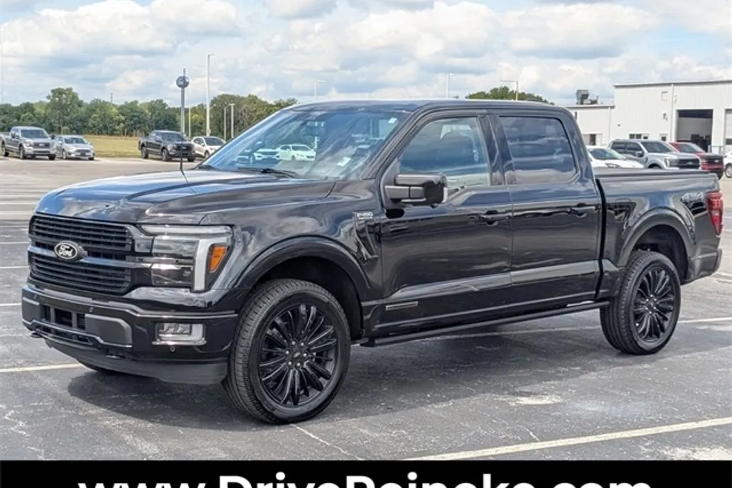2025 Ford F-150 Platinum photo 1