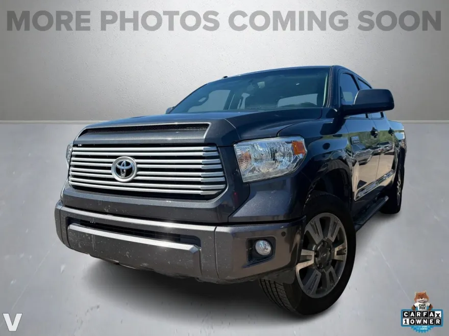 2017 Toyota Tundra Platinum photo 1