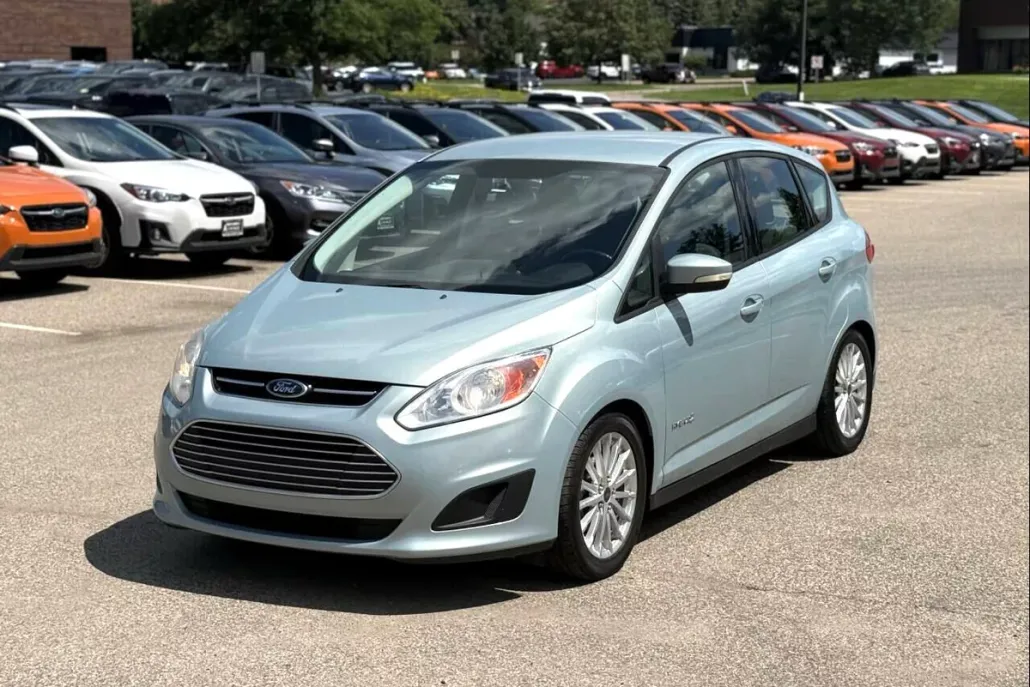 2013 Ford C-Max Hybrid SE photo 1
