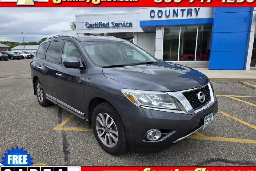 2014 Nissan Pathfinder SL photo 1