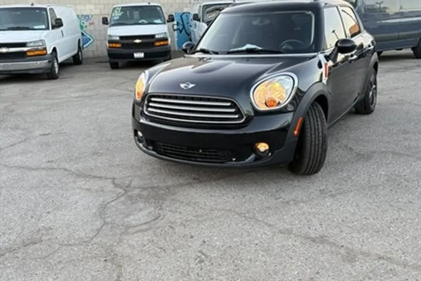 2014 Mini Countryman photo 1