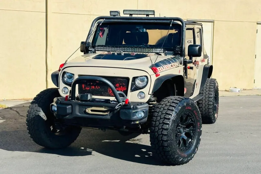 2017 Jeep Wrangler Unlimited Rubicon photo 1