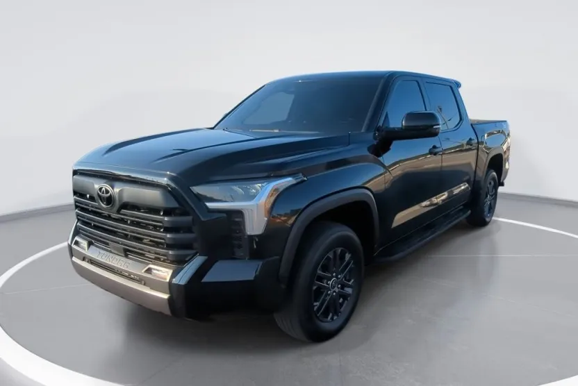 2024 Toyota Tundra SR5 photo 1