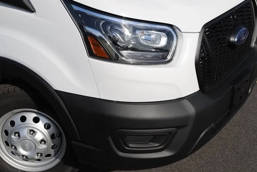 2025 Ford Transit Cargo Van photo 1
