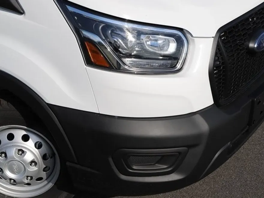 2025 Ford Transit Cargo Van photo 1