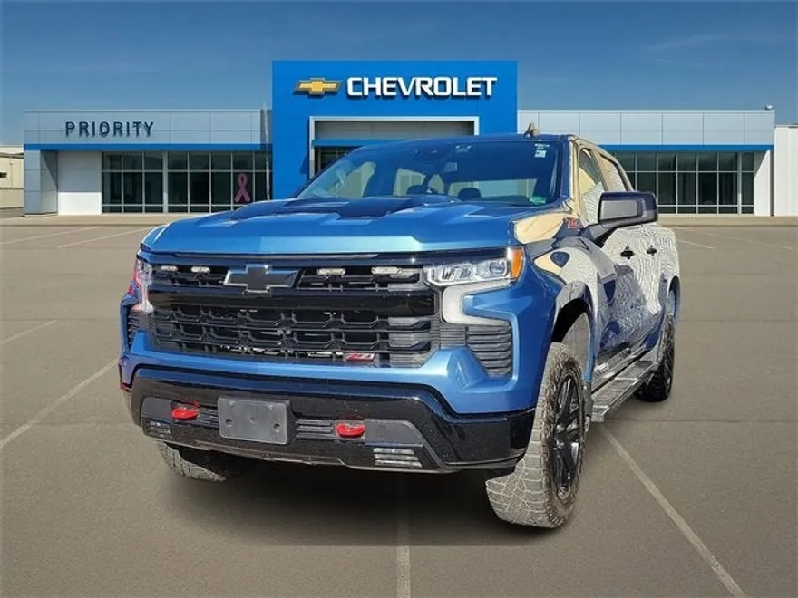 2024 Chevrolet Silverado 1500 LT Trail Boss photo 1