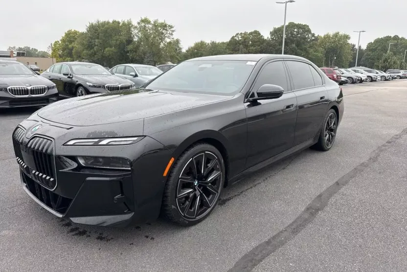 2024 Bmw 760i xDrive photo 1