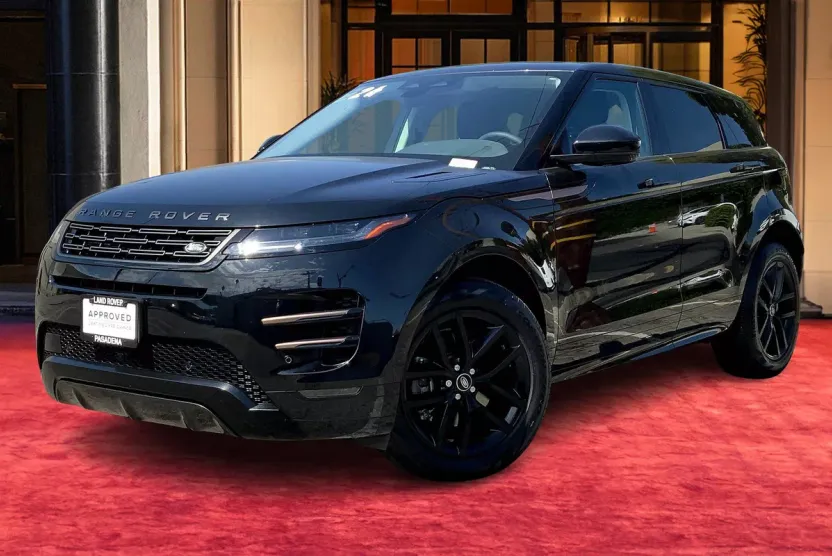 2024 Land Rover Range Rover Evoque Dynamic SE photo 1