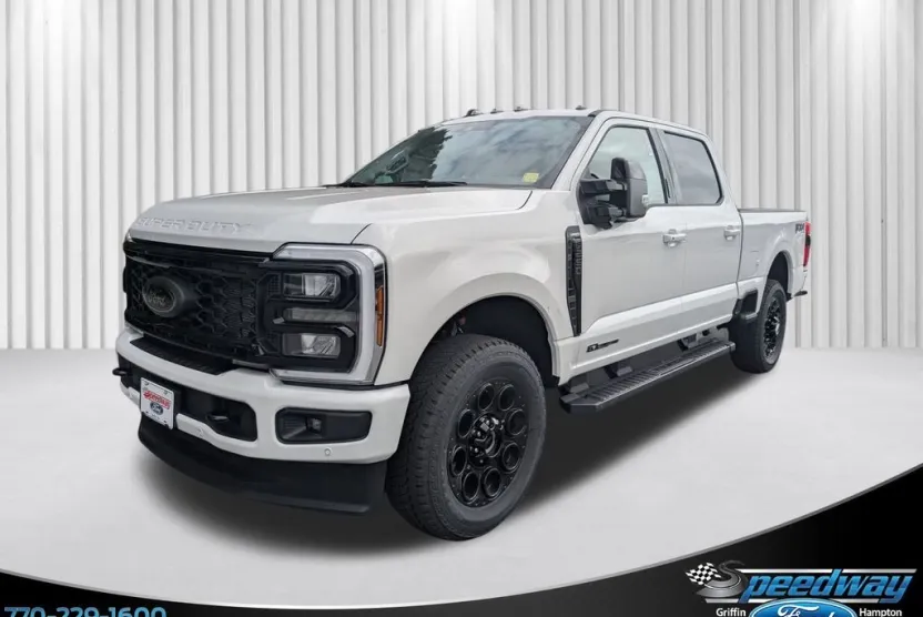 2026 Ford F-250 Lariat photo 1