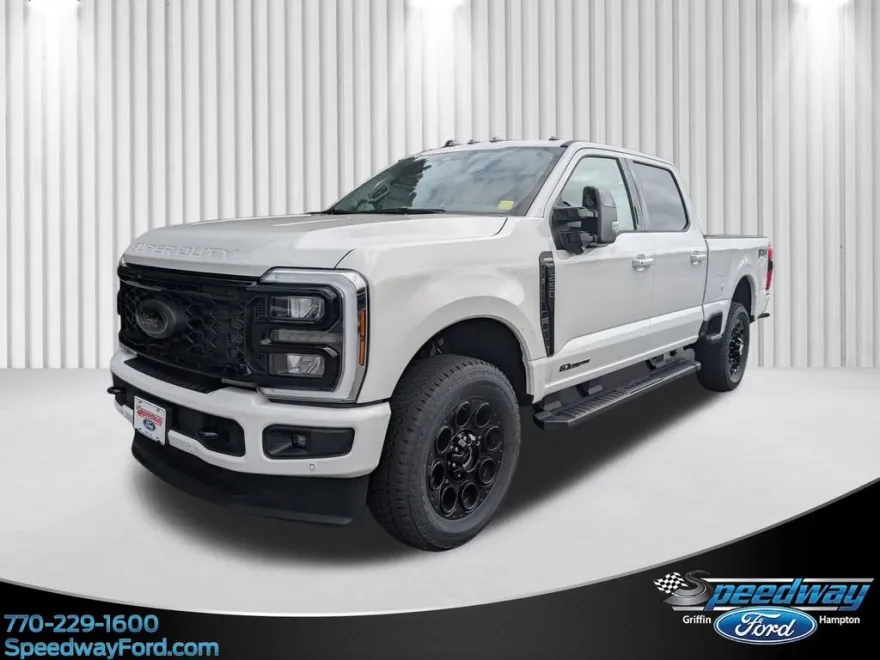 2026 Ford F-250 Lariat photo 1