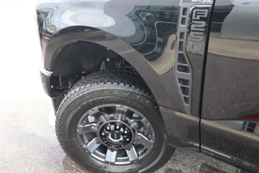 2026 Ford F-250 XL photo 1