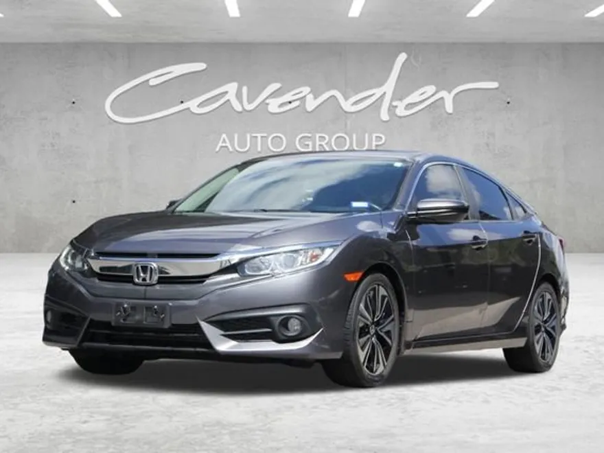 2018 Honda Civic EX-T photo 1