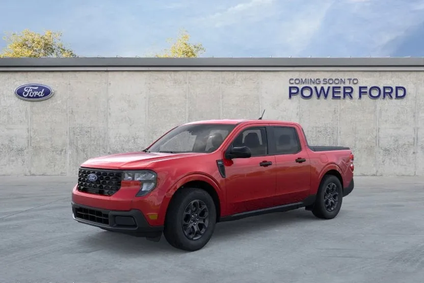 2025 Ford Maverick XLT photo 1
