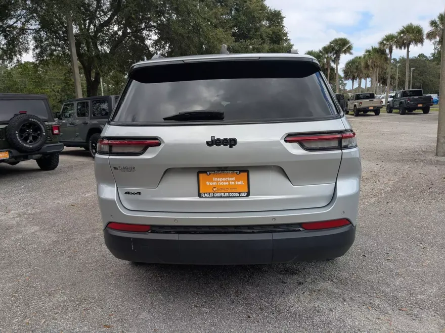 2024 Jeep Grand Cherokee Altitude photo 1
