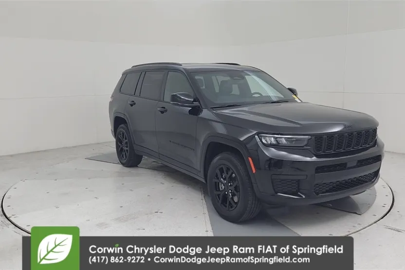 2024 Jeep Grand Cherokee Altitude photo 1