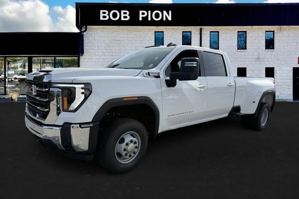 2026 Gmc Sierra 3500 HD SLE photo 1