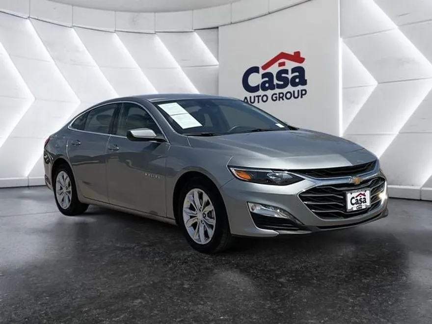 2023 Chevrolet Malibu 1LT photo 1