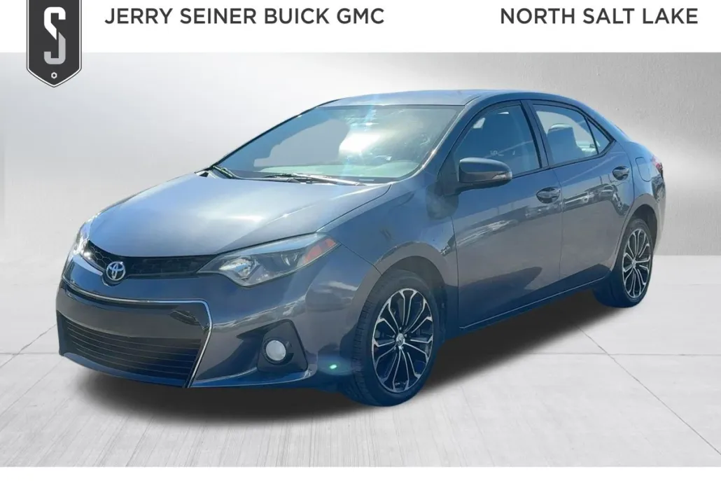 2016 Toyota Corolla S photo 1