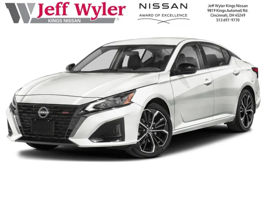 2025 Nissan Altima SR photo 1