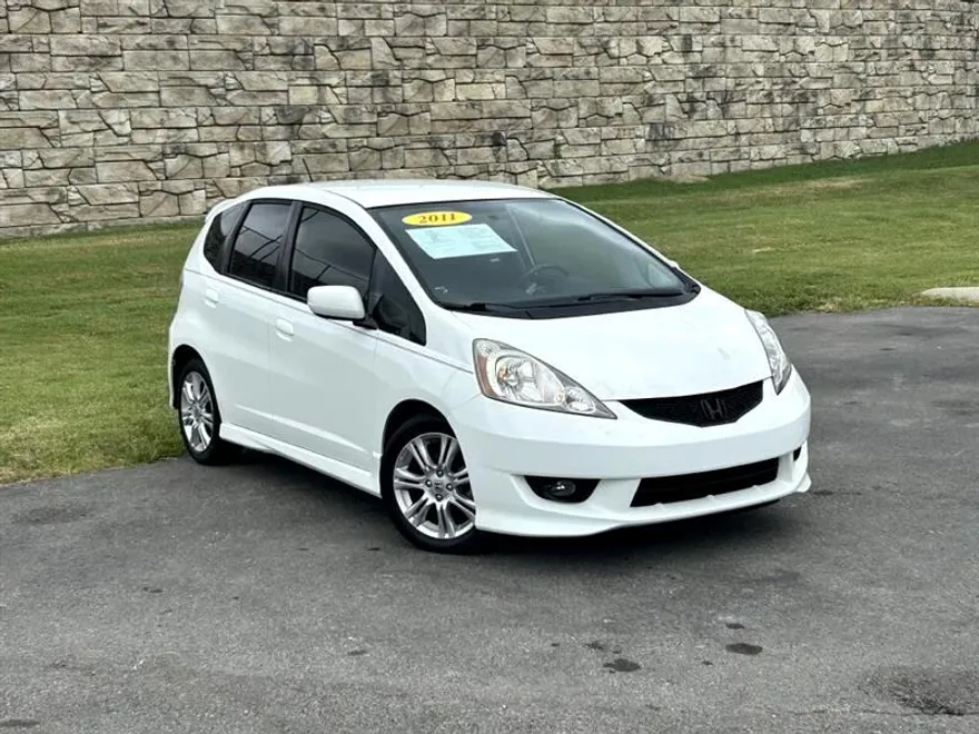 2011 Honda Fit Sport photo 1