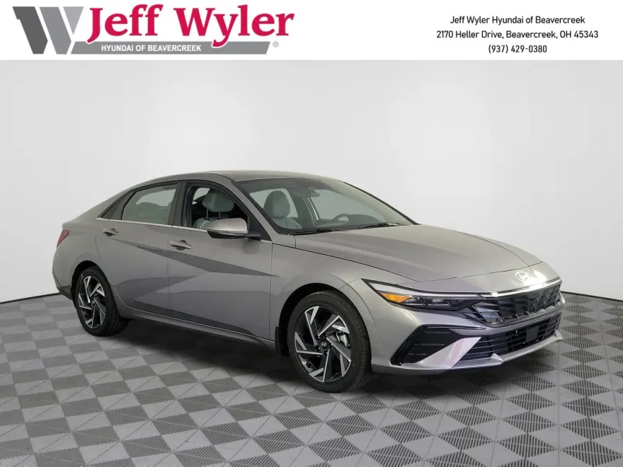 2025 Hyundai Elantra Hybrid Limited photo 1