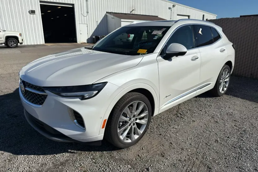 2023 Buick Envision Avenir photo 1